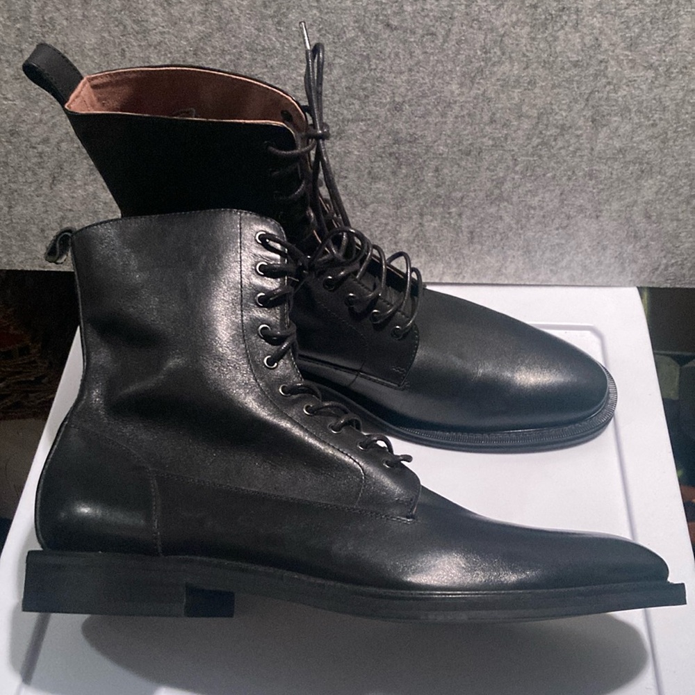 Men’s 12 Banana Republic Italian Men's Black Leather Lace Up Boots (New) - Picture 3 of 10